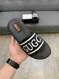 Picture of Gucci Slippers _SKU189924073042030